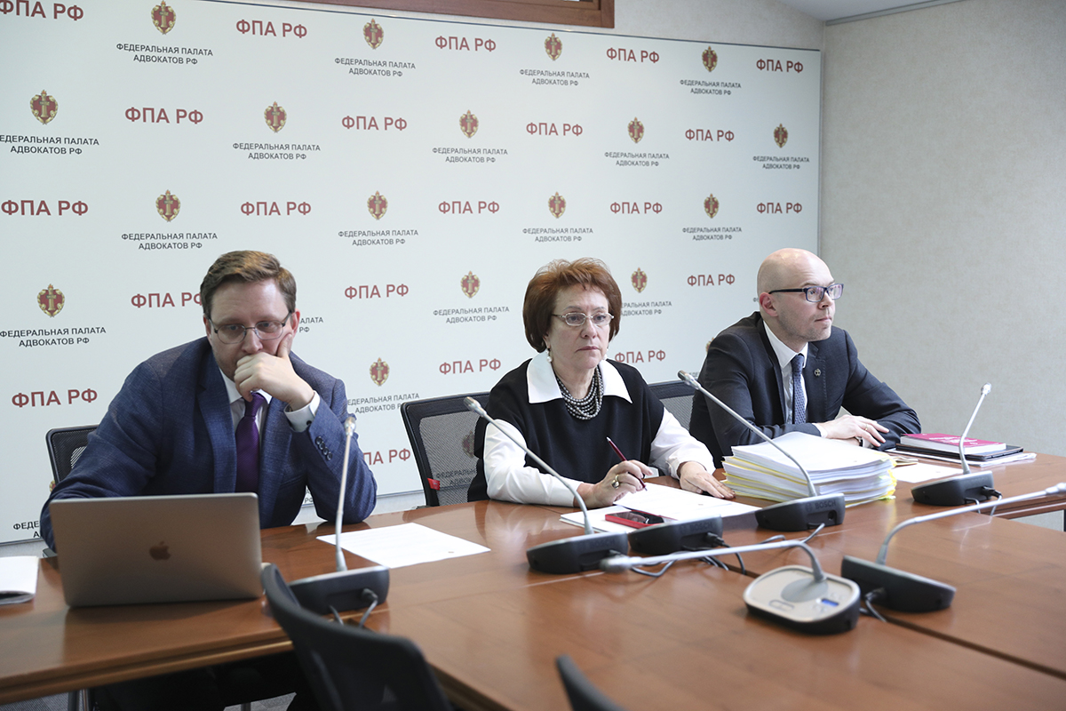 КЭС рассмотрела обращение президента ФПА РФ о пересмотре решения совета адвокатской палаты о прекращении статуса адвоката